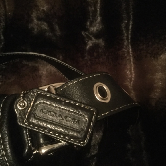 Coach Purse Legacy Collection - Picture 3 of 8